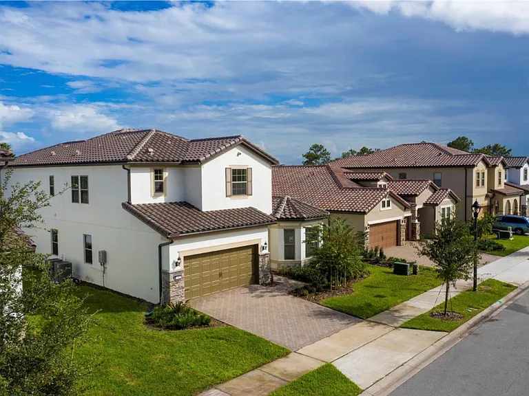 11467 Citrus Fields Pl — Photo 3