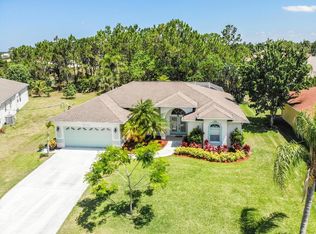 5833 NW Lomb Ct, Port Saint Lucie, FL 34986