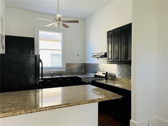 4th image of 1133 Kerlerec St APT C