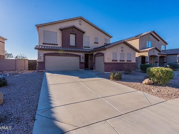 2nd image of 2661 N MARIA Place