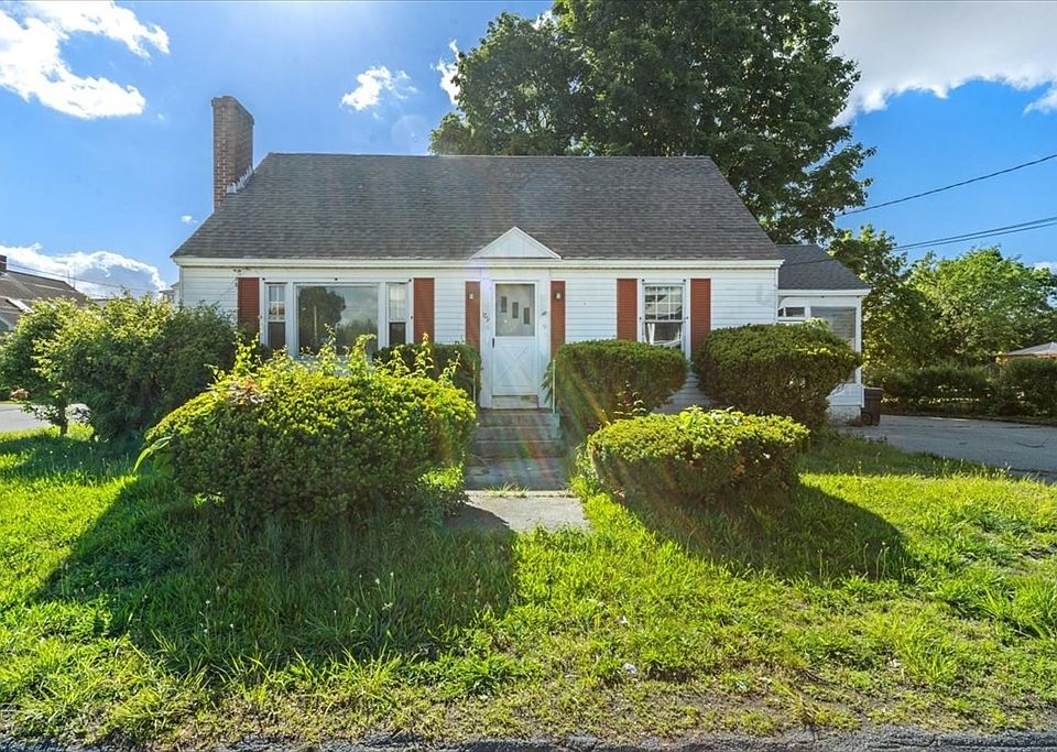 1st image of 179 8th St