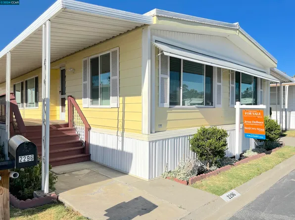 2296 Dalis Dr Unit 205, Concord, CA 94520