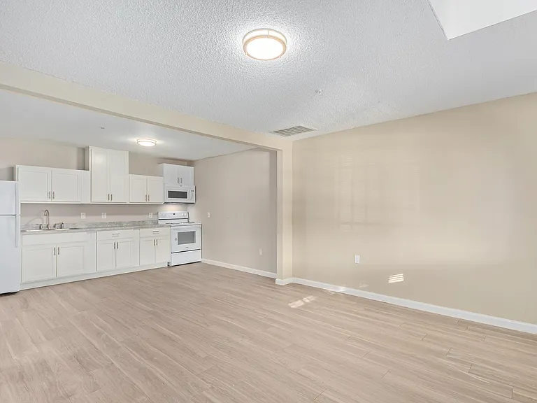 1802 N 26th Pl — Photo 24