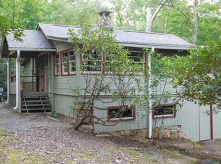 159 High Top Colony Rd, Black Mountain, NC 28711