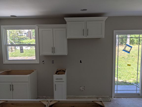 2nd image of 514 Aurelia Lynn Dr