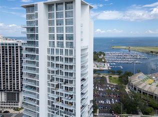 175 1st St S APT 905, Saint Petersburg, FL 33701