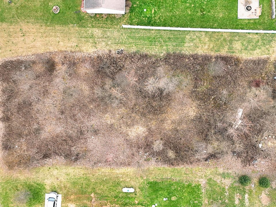 2nd image of 9196 Wanda Pavey Dr