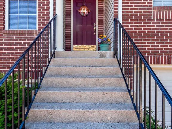 2nd image of 6328 Dunman Way