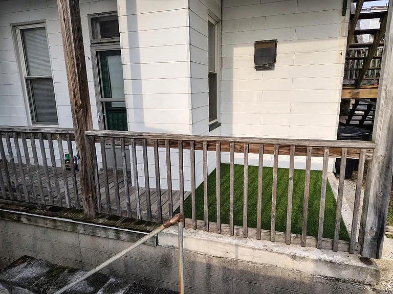 448 E Broad St #1 — Photo 12