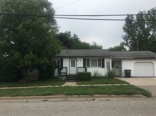 90 E 5th St, Shelby, MI 49455