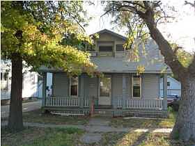 1st image of 1010 Dearborn St #Hud-181227325