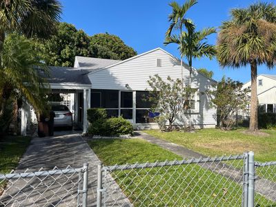 729 Rockland Drive, West Palm Beach, FL, 33405