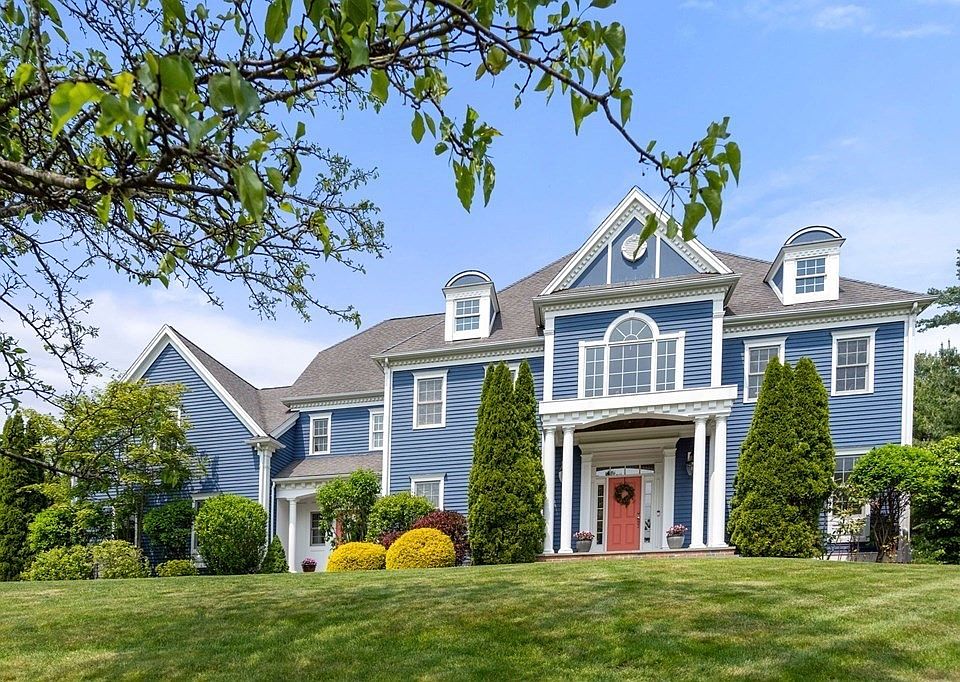 seventytwo club house 「FAIR WAY」 seventytwo club house 「FAIR WAY」 7360 N Victory Club Dr #119