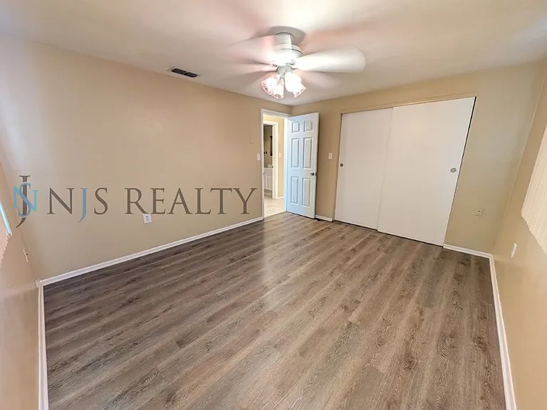 3530 Oxford Dr — Photo 9