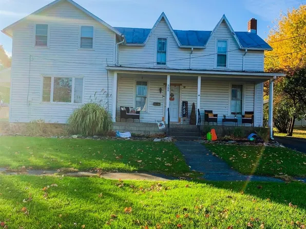 208 Woodward St #21, Bellevue, OH 44811