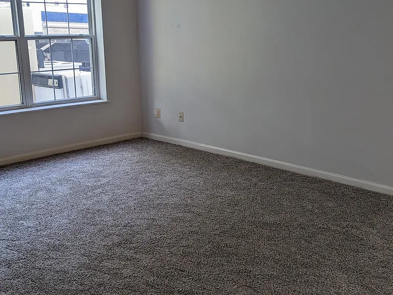 3807 Candlelight Dr #D — Photo 5