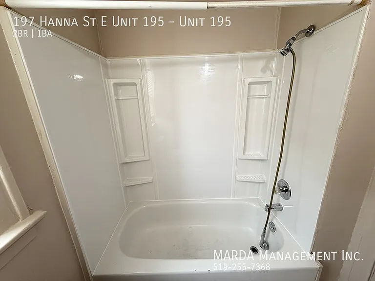 197 Hanna St E #195 — Photo 16