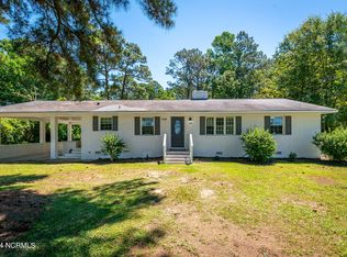 5118 Green Pine Rd, Farmville, NC 27828