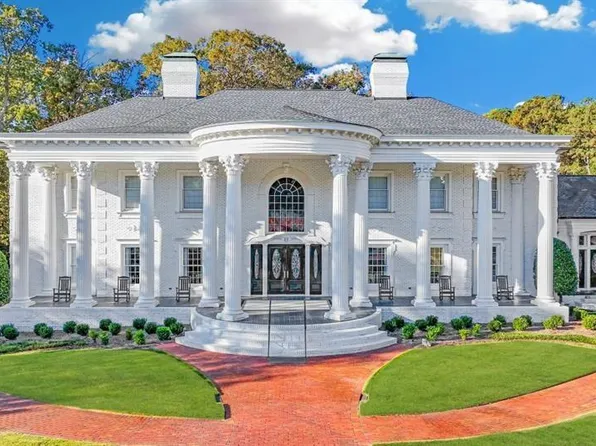 1445 Hillside Dr, Grayson, GA 30017