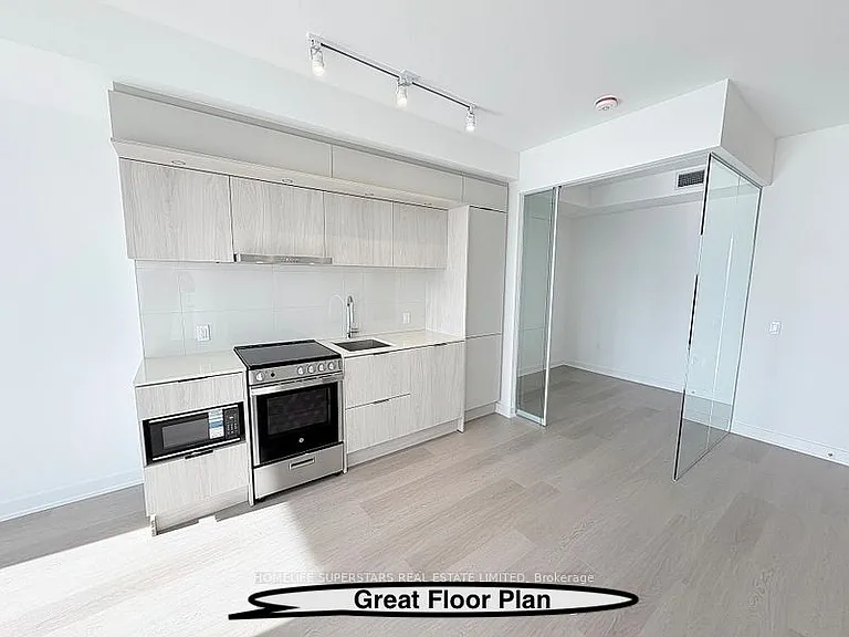 448 Burnhamthorpe Rd W #2012 — Photo 3