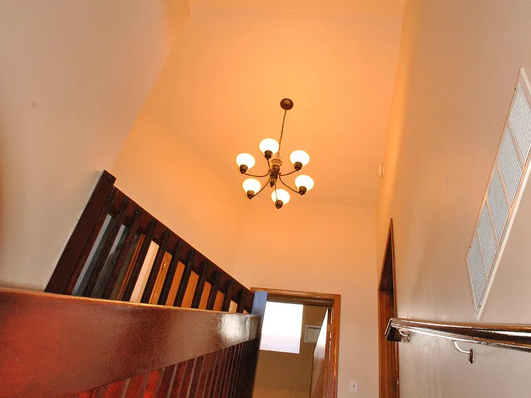 18984 SW Jessica Way — Photo 9