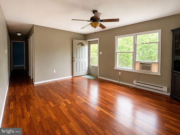 5th image of 3 Cape Ct
