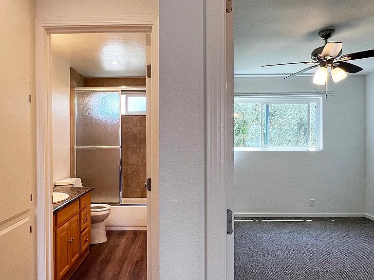 6452 Orange Ave #23 — Photo 19
