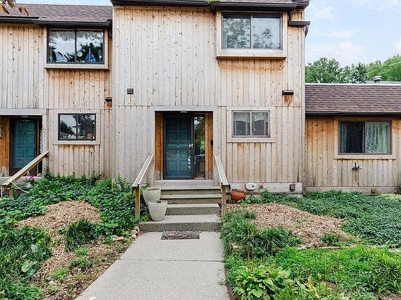 2nd image of 2143 Pauline Ct