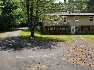 4835 Apperson Dr, Rhinelander, WI 54501