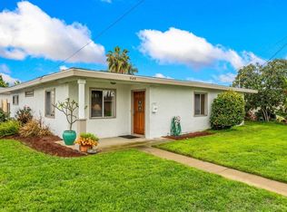 949 Ednabelle Ct, El Cajon, CA 92021