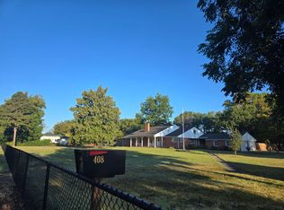 408 E 6th St, Lamar, MO 64759