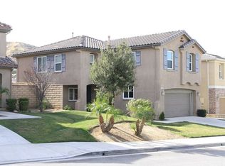 19936 Holly Dr, Santa Clarita, CA 91350