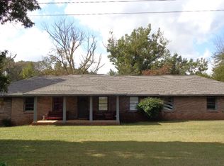 5901 Athens Rd, Carnesville, GA 30521