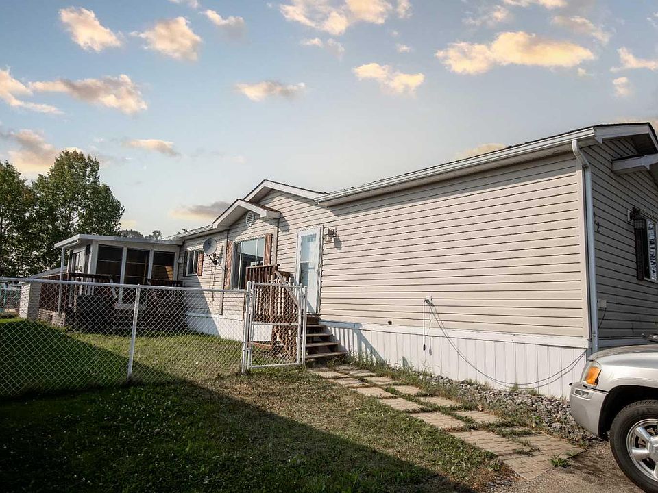 1st image of 10615 88th St #122