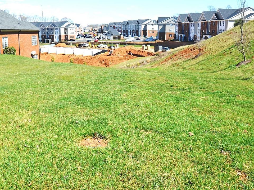 2nd image of 18 Governors Ln Lot 18