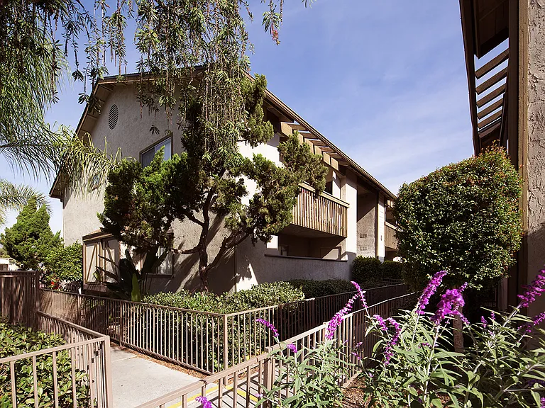 Canyon Run Apartments — Photo 14