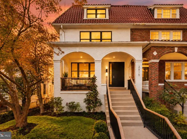 2815 Bellevue Ter NW, Washington, DC 20007