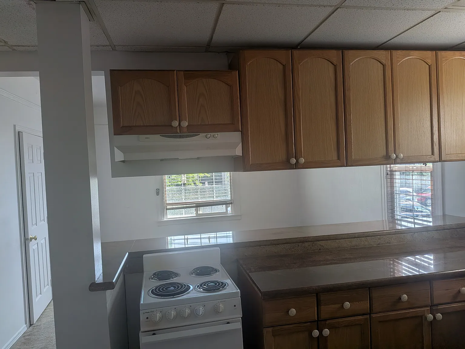 1 bed, 1.0 bath, 530 sqft, $1,345 — Photo 3
