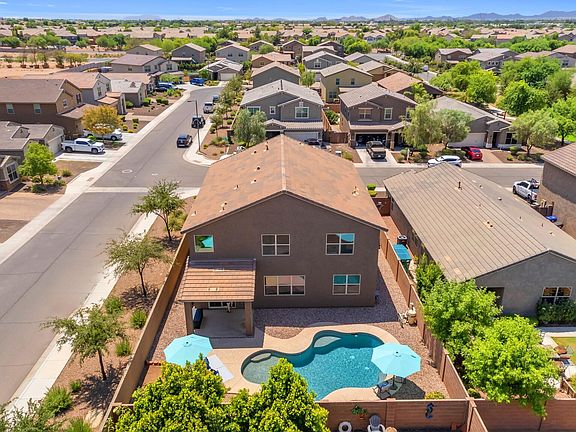 4th image of 346 E SALERNO Way