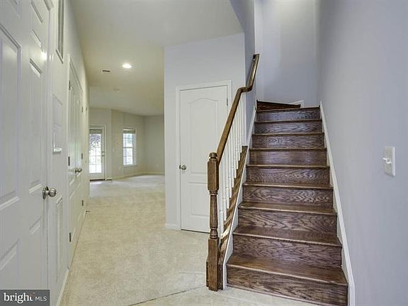 3rd image of 42436 Great Heron Sq