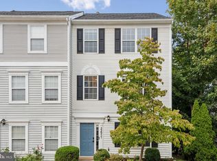 22977 Fleet Ter, Sterling, VA 20166