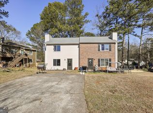 1331 N Hampton Rd, Roswell, GA 30009