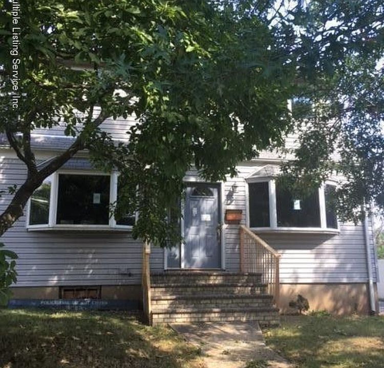 1st image of 295 Richard Ave
