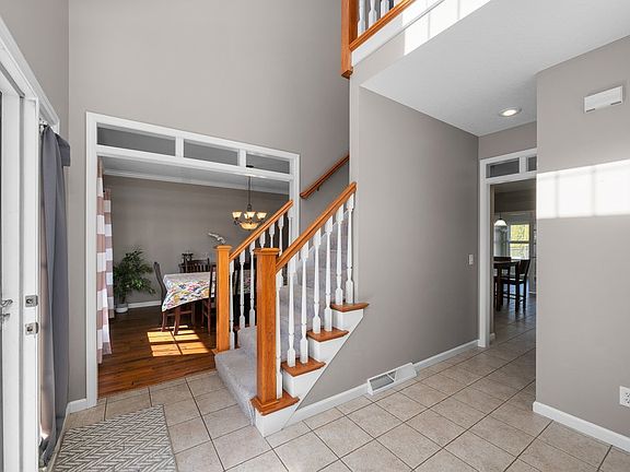 4th image of 408 S Tombergs Dr