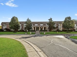 2300 Windsor Mall APT 2G, Park Ridge, IL 60068
