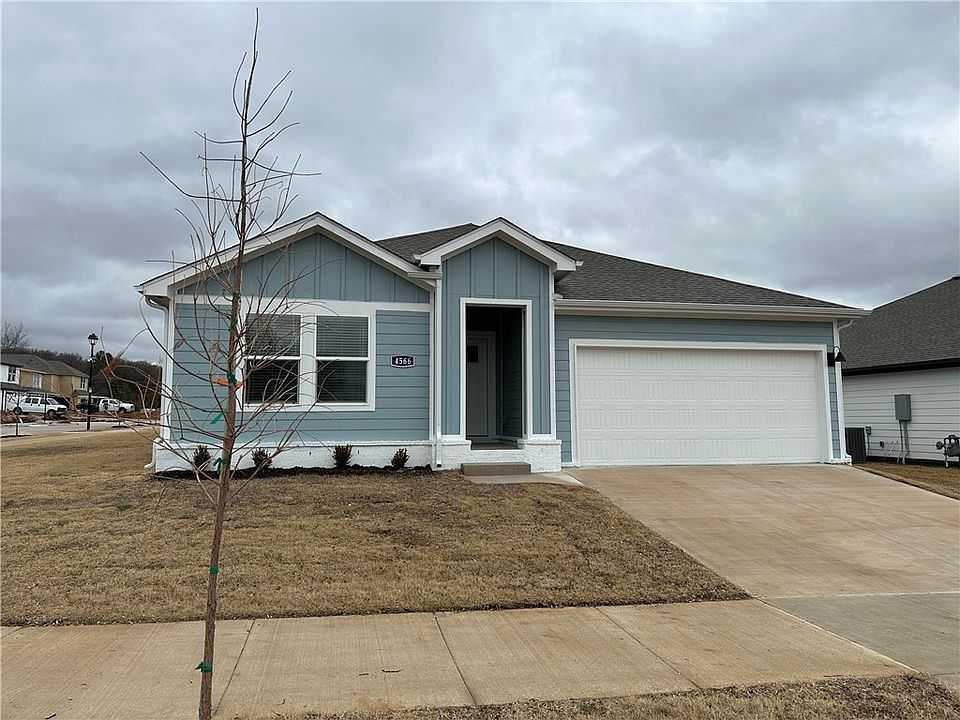 1st image of 4566 W Canyon Run Dr