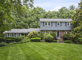 1 Danforth Ln, Chelmsford, MA 01824