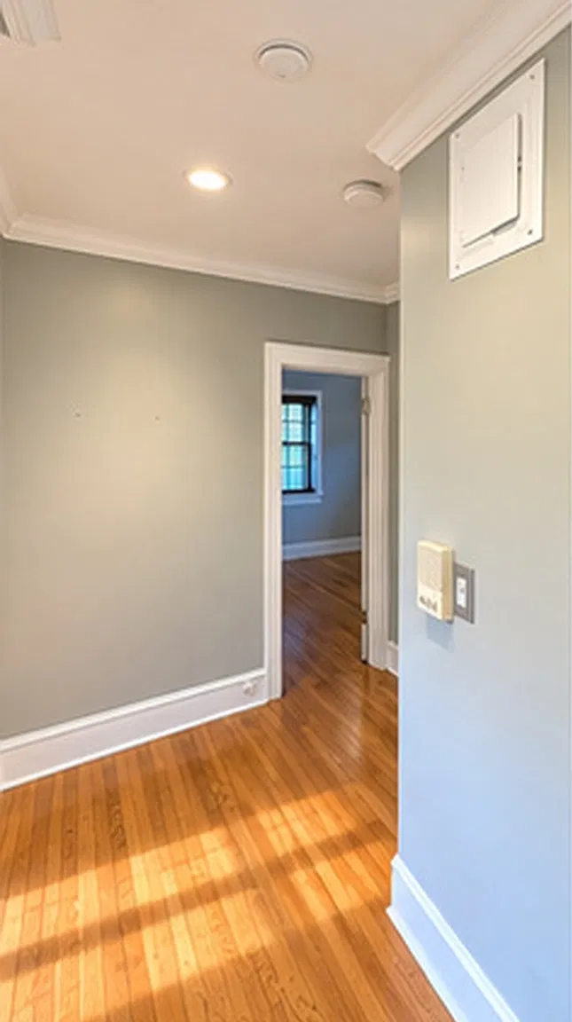 1 bed, 850 sqft, $3,400 — Photo 3