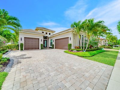 17970 Lake Azure Way, Boca Raton, FL, 33496