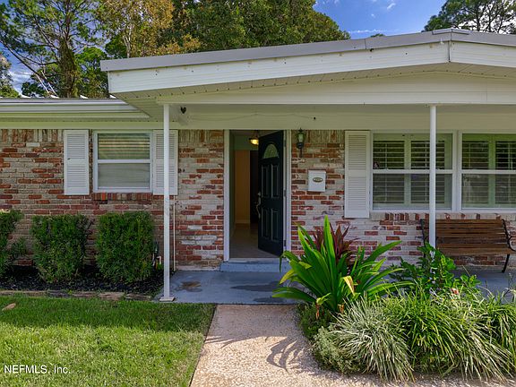 4th image of 3715 CAVANAUGH Drive